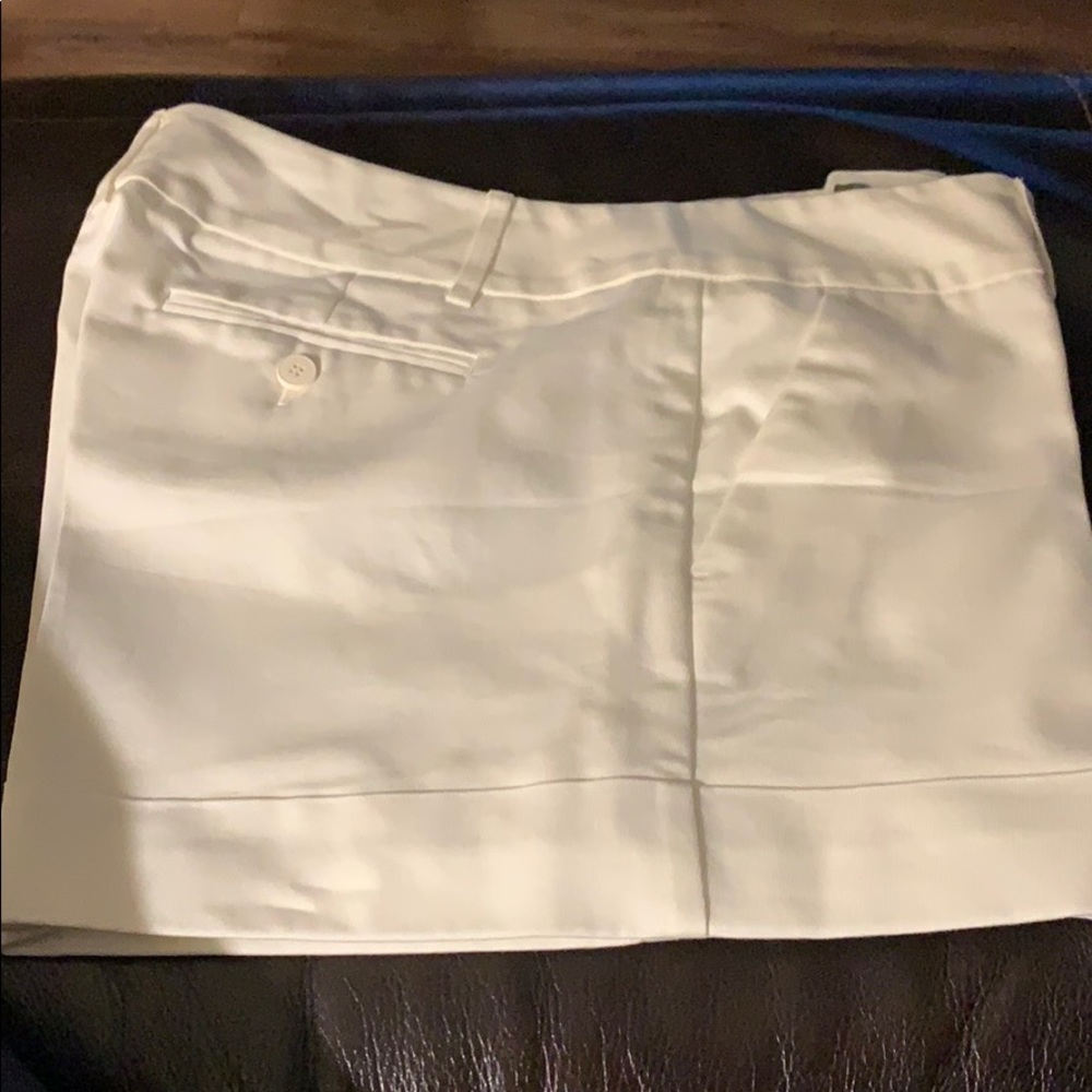 NEW Short length dress shorts